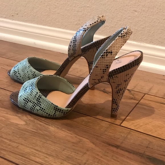 H&M Shoes - H&M Sling Back Peep Toe Heels - Size 7